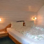 Haus Kaernten ゲストハウス Altossiach