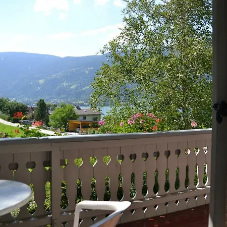 Haus Kaernten Altossiach
