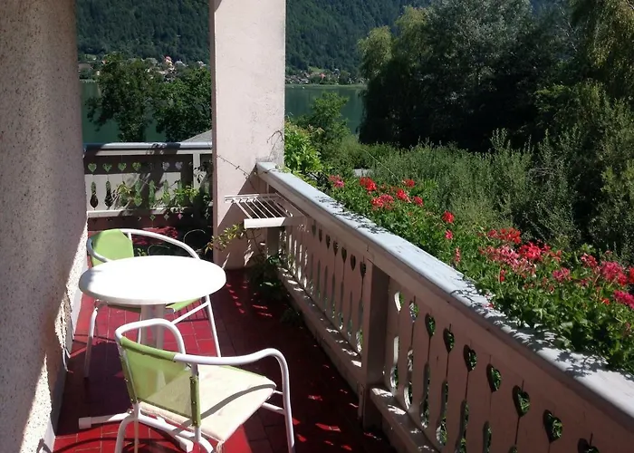 Haus Kaernten Guest house